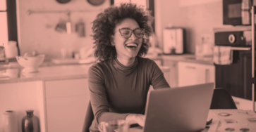 A data manager looking for freelance work from home jobs online on ComeUp.