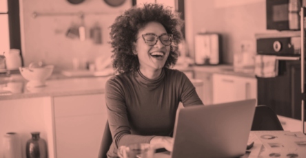 A data manager looking for freelance work from home jobs online on ComeUp.