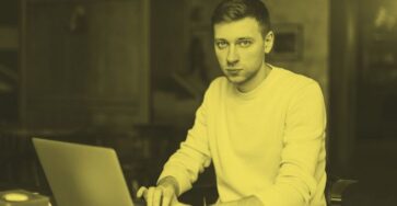 Créer une page Wikipédia avec un freelance.